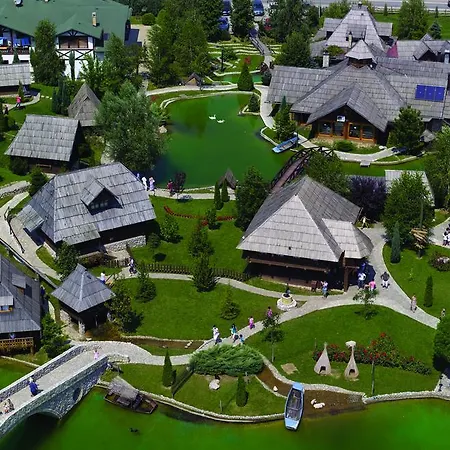 Ethno Village Stanisici 2* Bijeljina