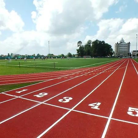 Ethno Village Stanisici ビイェリナ