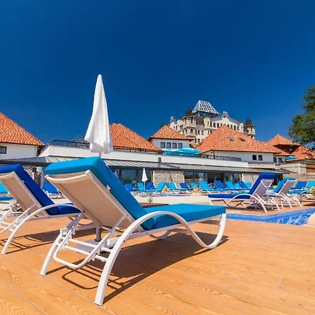 Ethno Village Stanisici ホテル 2*