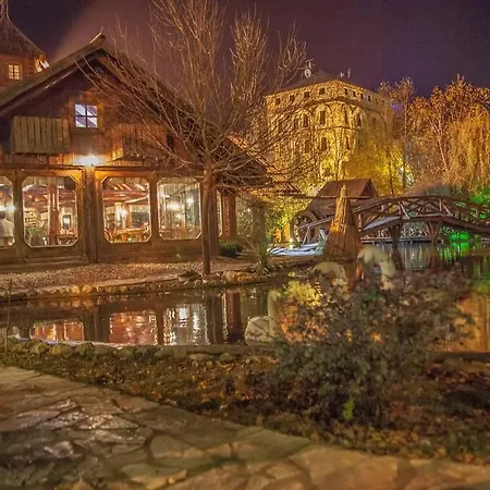 Ethno Village Stanisici 2* 比耶利纳