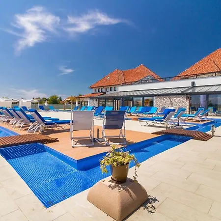 Ethno Village Stanisici 酒店