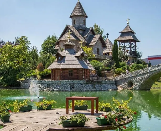 酒店 Ethno Village Stanisici 比耶利纳