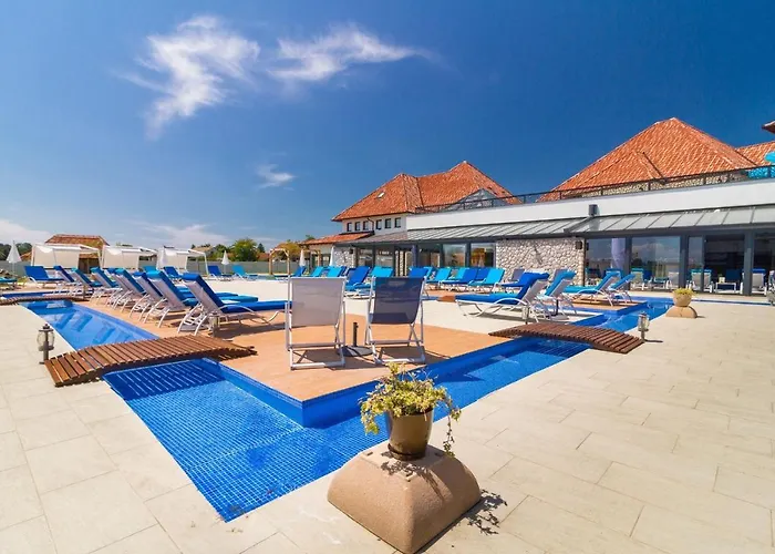 Ethno Village Stanisici 酒店